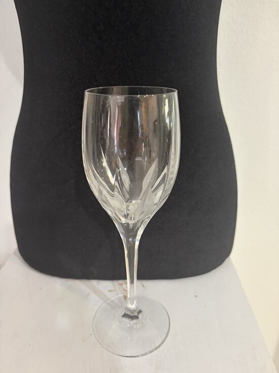 Mikasa Other - MIKASA CRYSTAL FLAME D'AMORE WINE GLASS 9 Inches Replacement